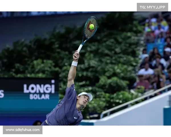 德米纳尔逆袭夺冠迈阿密大师赛上演精彩传奇时刻